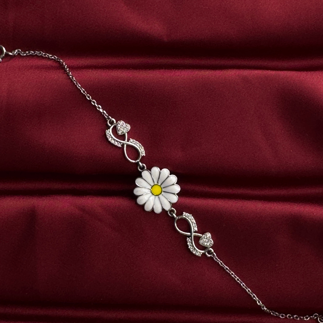 Bellis Band – Infinity Charm