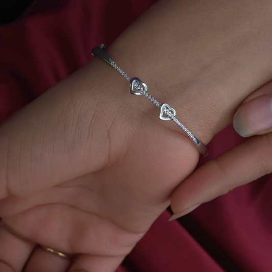 TWIN LOVE – Dual Heart Silver Bracelet