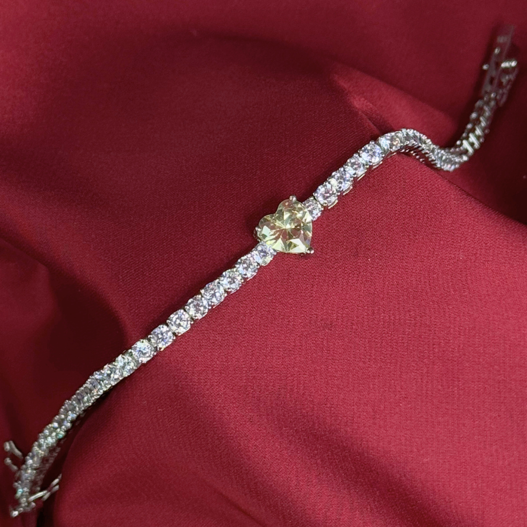 STAINED SHINY LOVE – Golden-Kissed Silver Bracelet